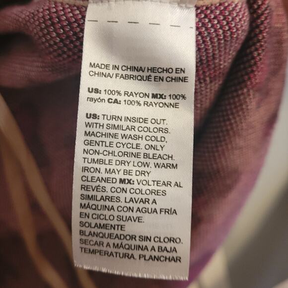 Chico’s Leopard Print Rayon Top Sz L (2) Pink Tan Animal Print Pullover Blouse - Picture 5 of 9